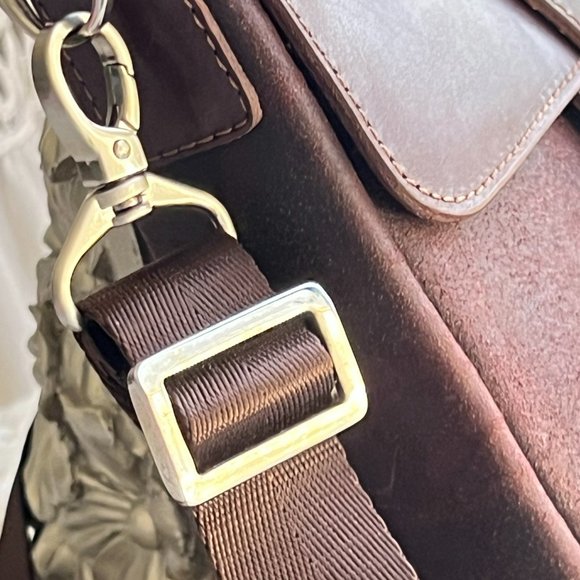 DORSA Leather & Luxury Brown Crossbody Messenger Bag NEW NWT - Picture 11 of 16